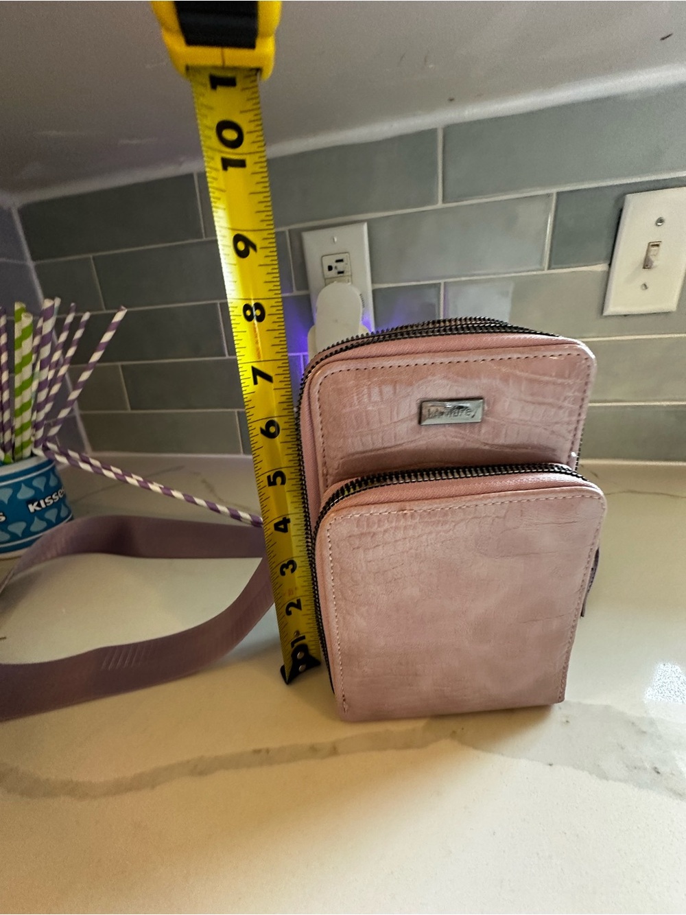 Compact Crossbody Wallet Bag in Dusty lavender